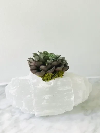 Crystals and Figurines 1